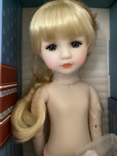 Embracing Hope Karina Ruby Red Fashion Friends Doll Vinyl 14.5