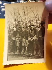 WWII U.S. ARMY GI Photo Original c1939-1945 - 4 Soldier Buddies