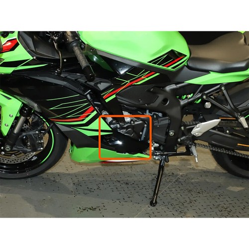 For Kawasaki ZX4RR ZX4R Dry Carbon Fiber Motorcycle Left Engine Cover Replace 1X - Picture 6 of 9