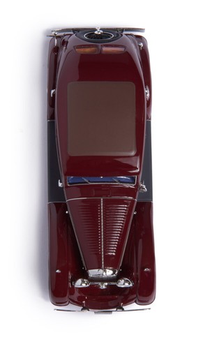 Esval 1932 Austro Daimler ADR8 Alpine Sedan RED Resin Model 1:43 Scale - Picture 9 of 9