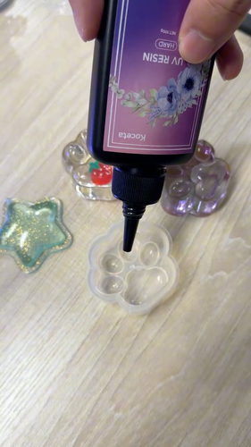 Hard UV resin glue upgraded formule clear Coating for DIY and enthusiasts - Video 1 of 1