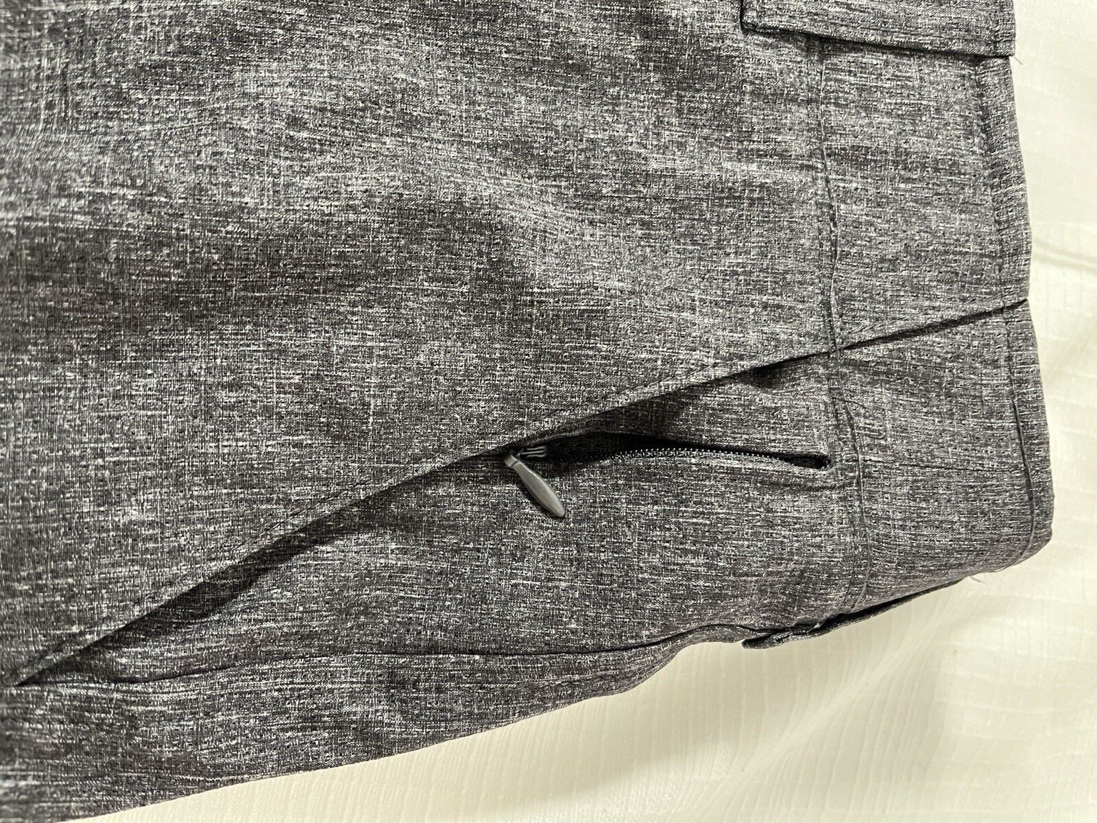 Swiss Tech Chino Shorts Men's 40 Gray Heather Waistband Worn 1x