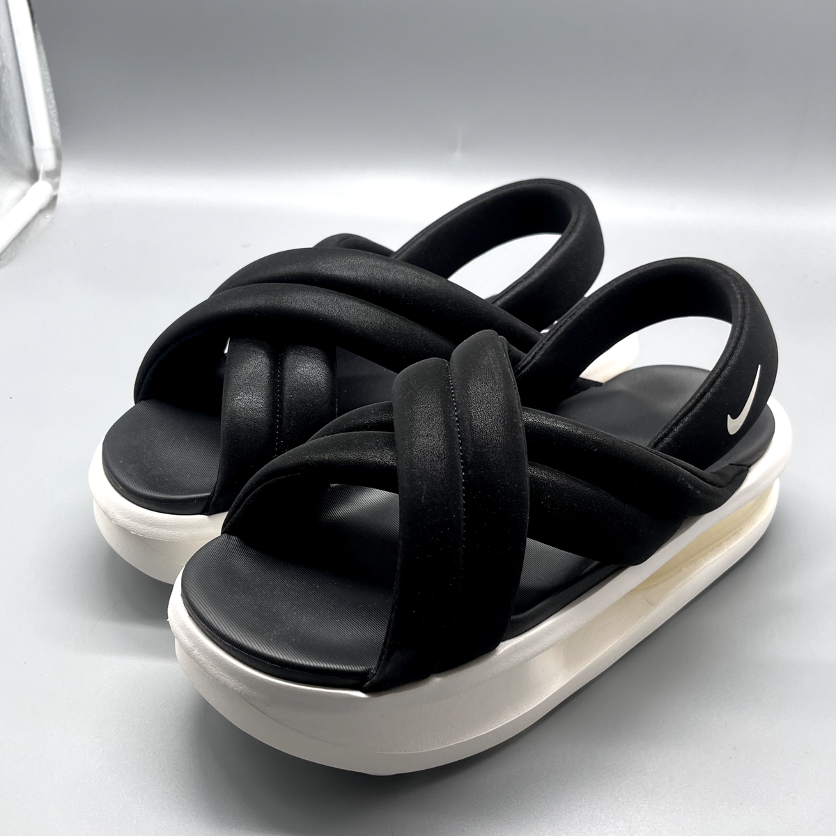 Size 11 (Men 10) - Nike Air Max Isla Sandal Size 11 (Men 10) - Nike Air Max Isla Sandal
