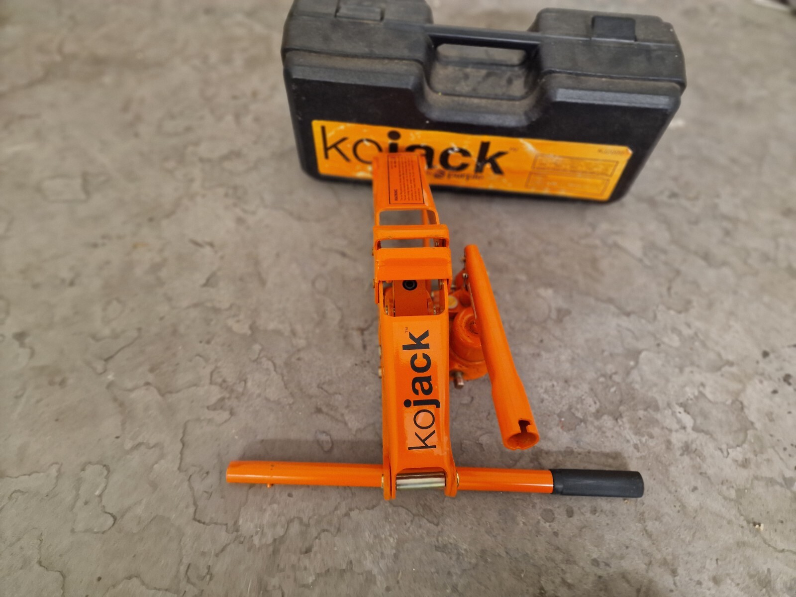 Purpleline Kojack Hydraulic Caravan Scissor Jack KJ2000 for Caravan