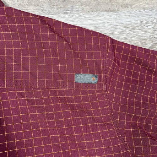 Mountain Hardwear Shirt Men’s Large Red Plaid Outdoor Short Sleeve Hiking - Picture 6 of 8