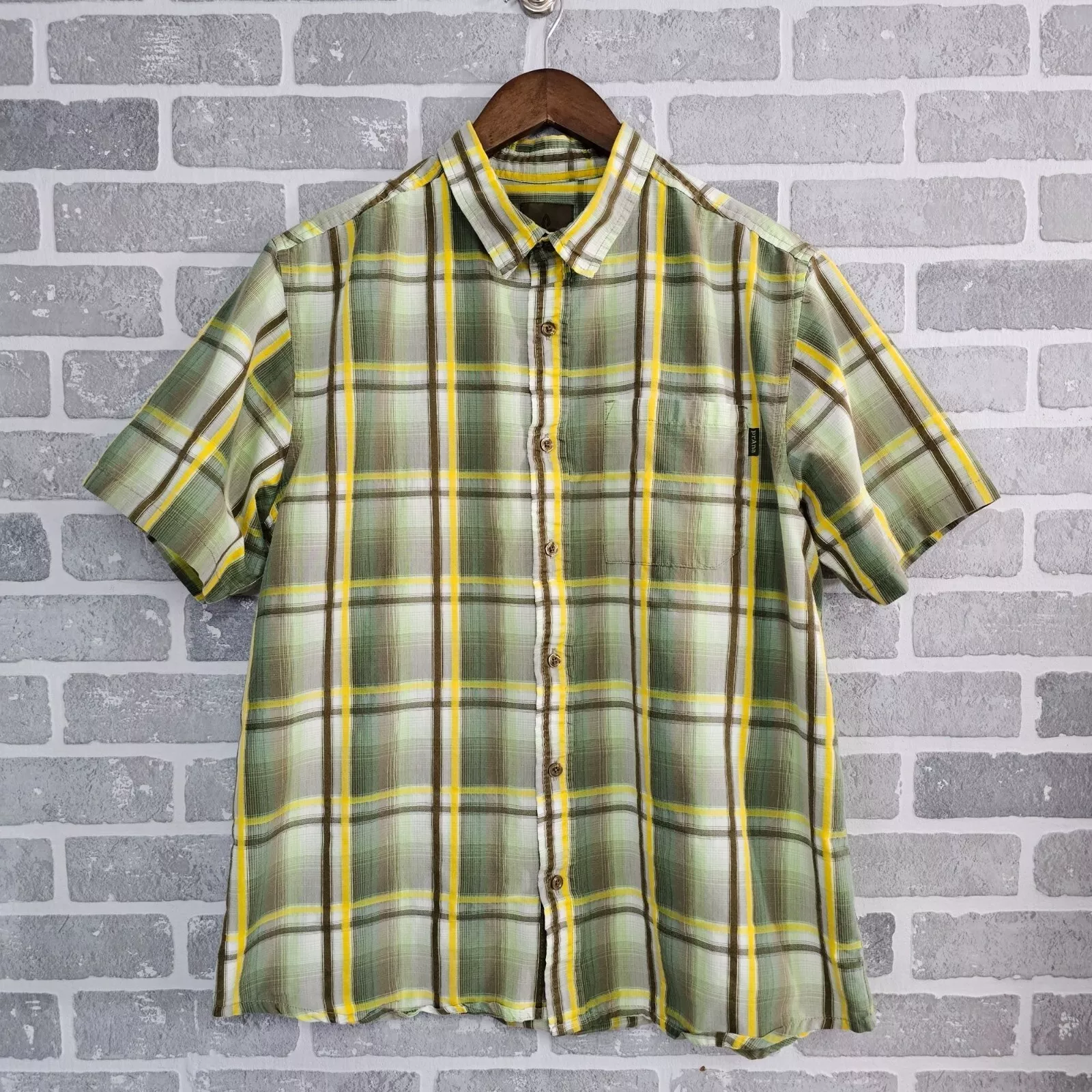 prana plaid short sleeve button front outdoor hiking shirt