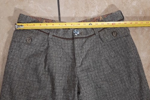 Dolce & Gabbana D&G Brown Wool Blend Woman Bermuda Shorts Size 32/46 - Picture 12 of 15