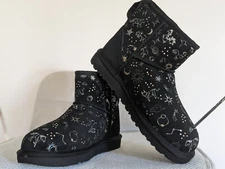new ugg women's black classic mini ii boots size 6 new no box