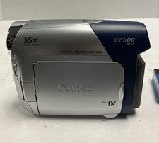 Canon ZR800 ZR800A MiniDv Mini Dv Stereo Camcorder No Charger