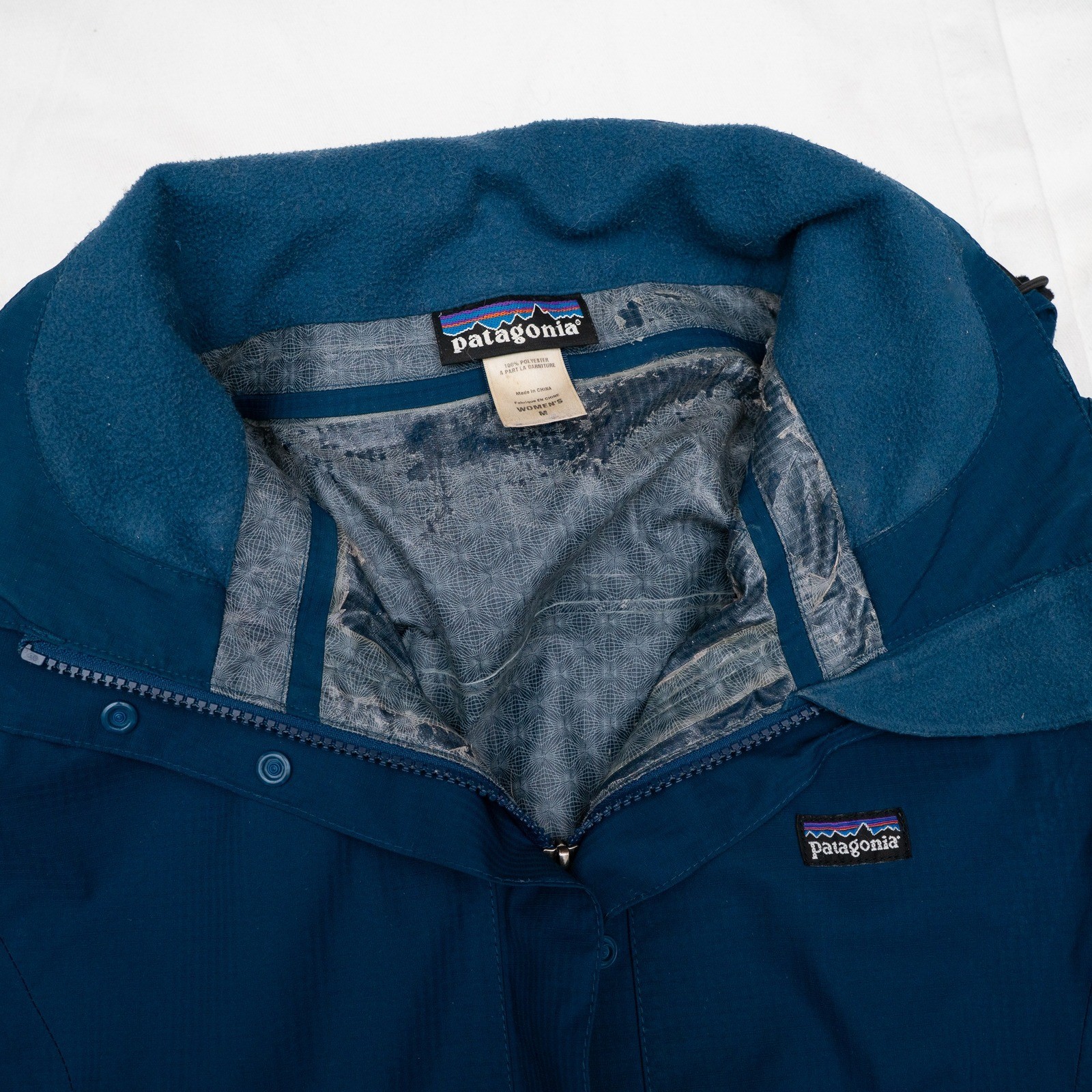 Patagonia Torrentshell Rain Jacket Removable Hood Womens Medium Blue H2no thumbnail 9