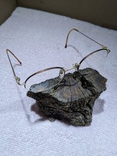 Vintage Gucci Oval Shaped Gold Tone Wire Framed Tortoiseshell Eyeglass Frames
