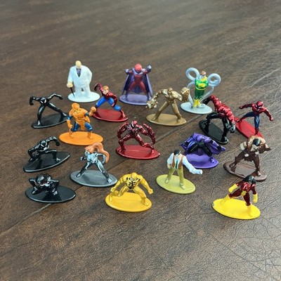 Jada Marvel Nano Metalfigs Mini-Figures Die-Cast Metal - Lot of 18 Figures
