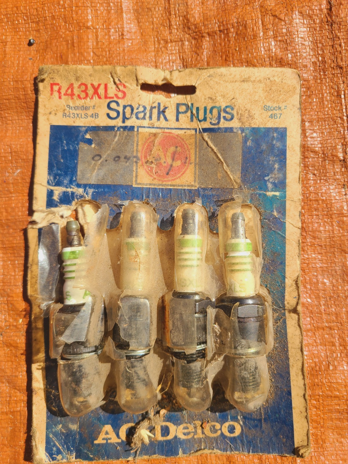 Vintage NOS ACDelco R43XLS Spark Plugs Set of 4 - New Old Stock Made In USA
