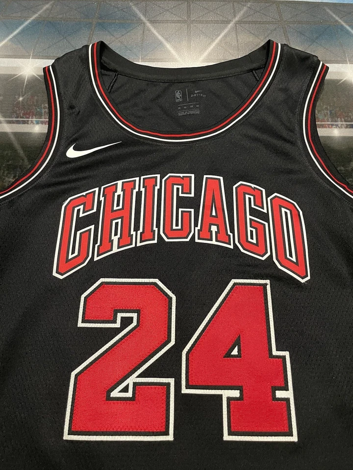 Chicago Bulls NBA Nike Lauri Markkanen #24 Nike Stitched Jersey Sz XL / 52 Used - Image 3 of 4