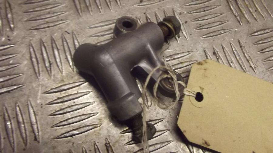 Kawasaki KZ400 KZ 400 1979 Front Brake Splitter | eBay UK