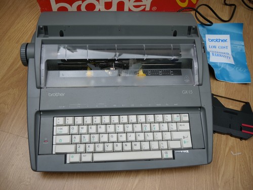 Brother GX-15 Portable Electric Typewriter & Electronic Word Processor with box