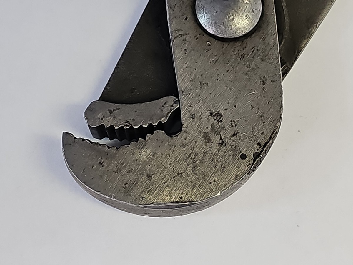 Blue Point (Snap-On) CHN410 Parrot Jaw Tongue & Groove
