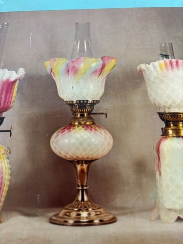 Miniature Lamps Book 1968 Antiques Collectible Guide Photos HC Frank Ruth Smith - Picture 3 of 12