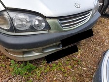 Pare-choc avant Toyota AVENSIS