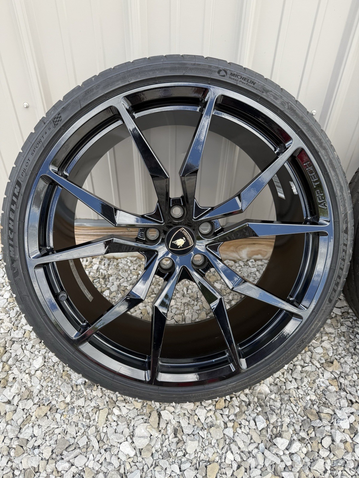 Lamborghini Aventador OEM APP Tech Wheels  Michelin Tires Like New