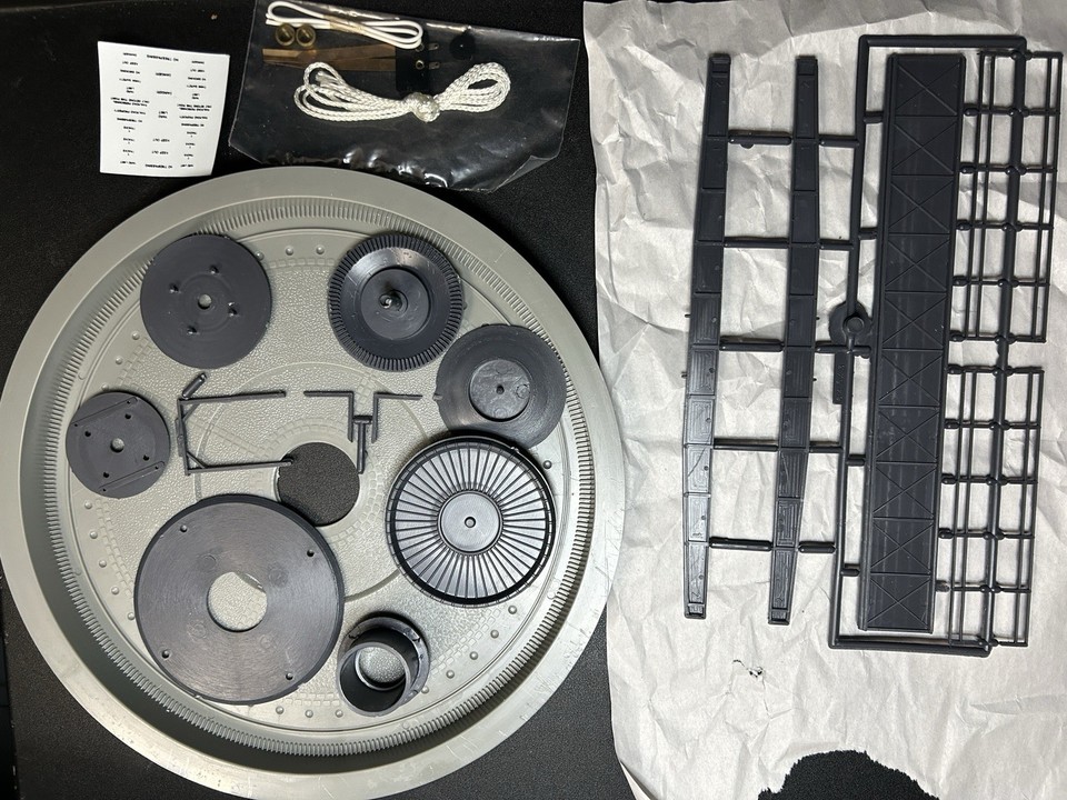 Walthers Cornerstone N Scale Model Railroad 120' Manual Turntable Kit ...
