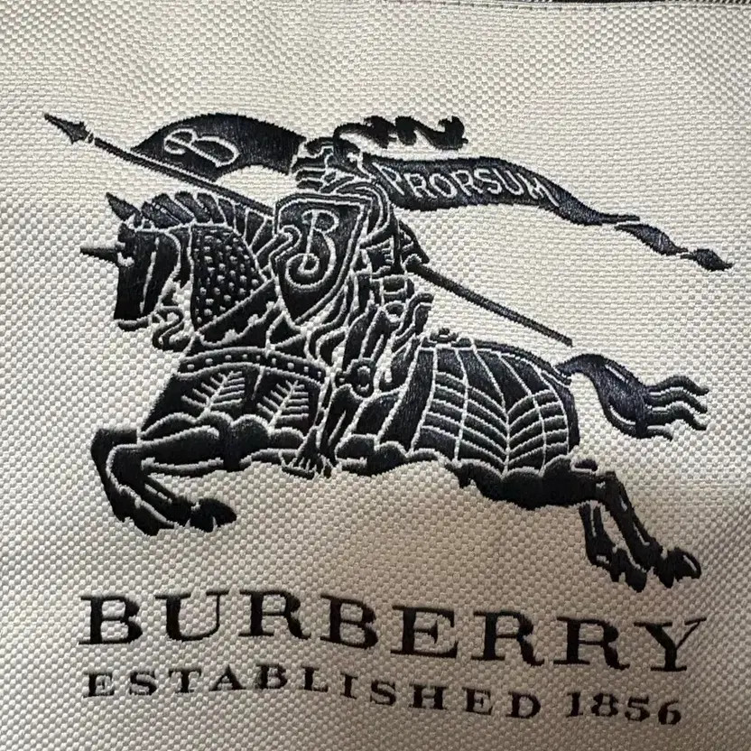 Burberry Classic Trench Coat - Beige, New with Tags thumbnail 4