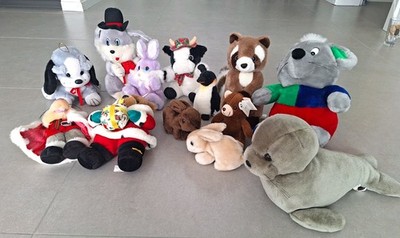 Konvolut Stofftiere/Plüschtiere mittelgroß 35-60 cm, Bär/Robbe/Hase/Pinguin