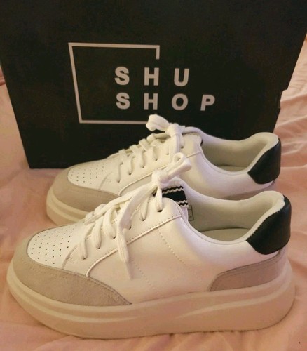 SHUSHOP Skylar Retro Damen-Sneaker, Größe 7,5 neu mit Karton! - Bild 1 von 16
