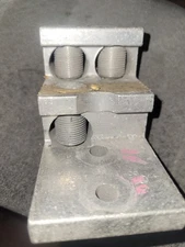CMC/ 3ABV750-1 750MCM-1/0/CU9AL /Mechanical Lugs