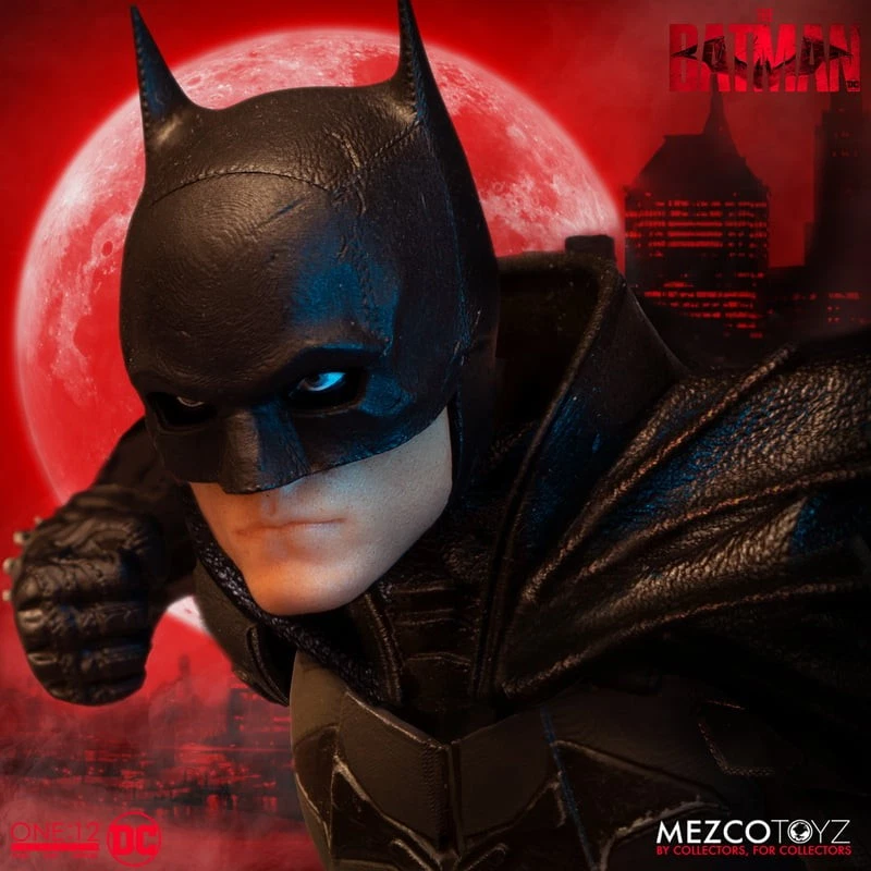 Mezco Toyz One:12 Collective The Batman Action Figure for Ages 18+ - Image 2 of 4