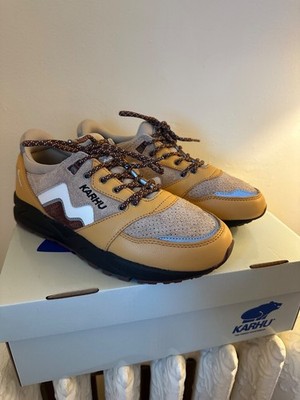 Karhu Aria 95 Oak Buff Unisex M 6.5 / W 8 - Brand New - F803133