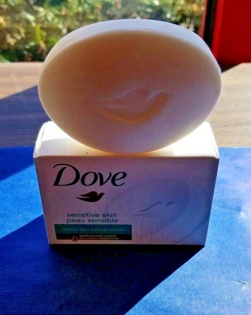 (TWO BARS) WOMEN'S 4 oz UNSCENTED, SENSITIVE SKIN DOVE WHITE SOAP