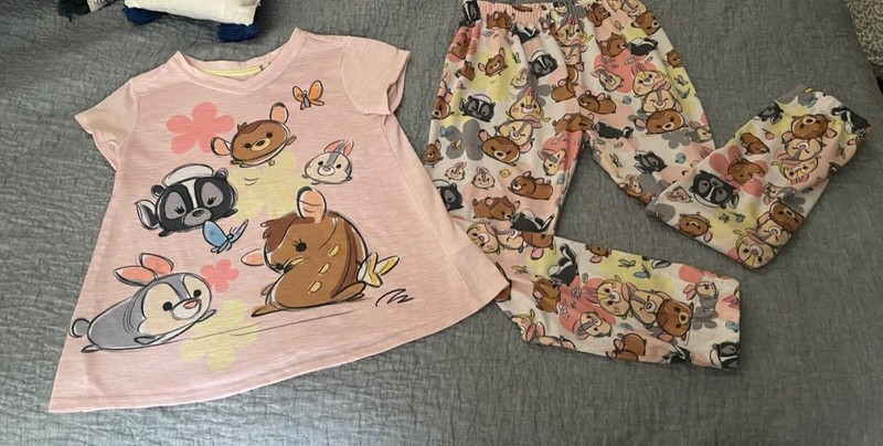Girls Disney Store Tsum Tsum Short Sleeve Top/Pant Pajamas 9/10