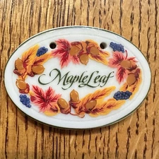 Longaberger Tie-On "Maple Leaf"