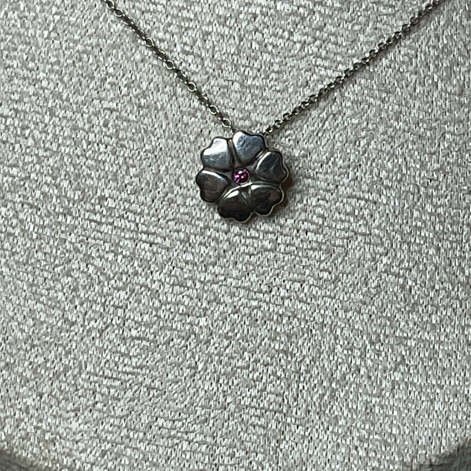 Collar Colgante TIFFANY & Co. Corona de Corazón Zafiro Rosa Esterlina  Foto 2 de 4