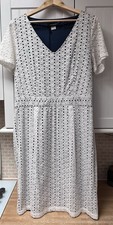 Cotton Broderie Anglaise Tea Dress Cream/Navy  Fitted & Lined Made in Italy 