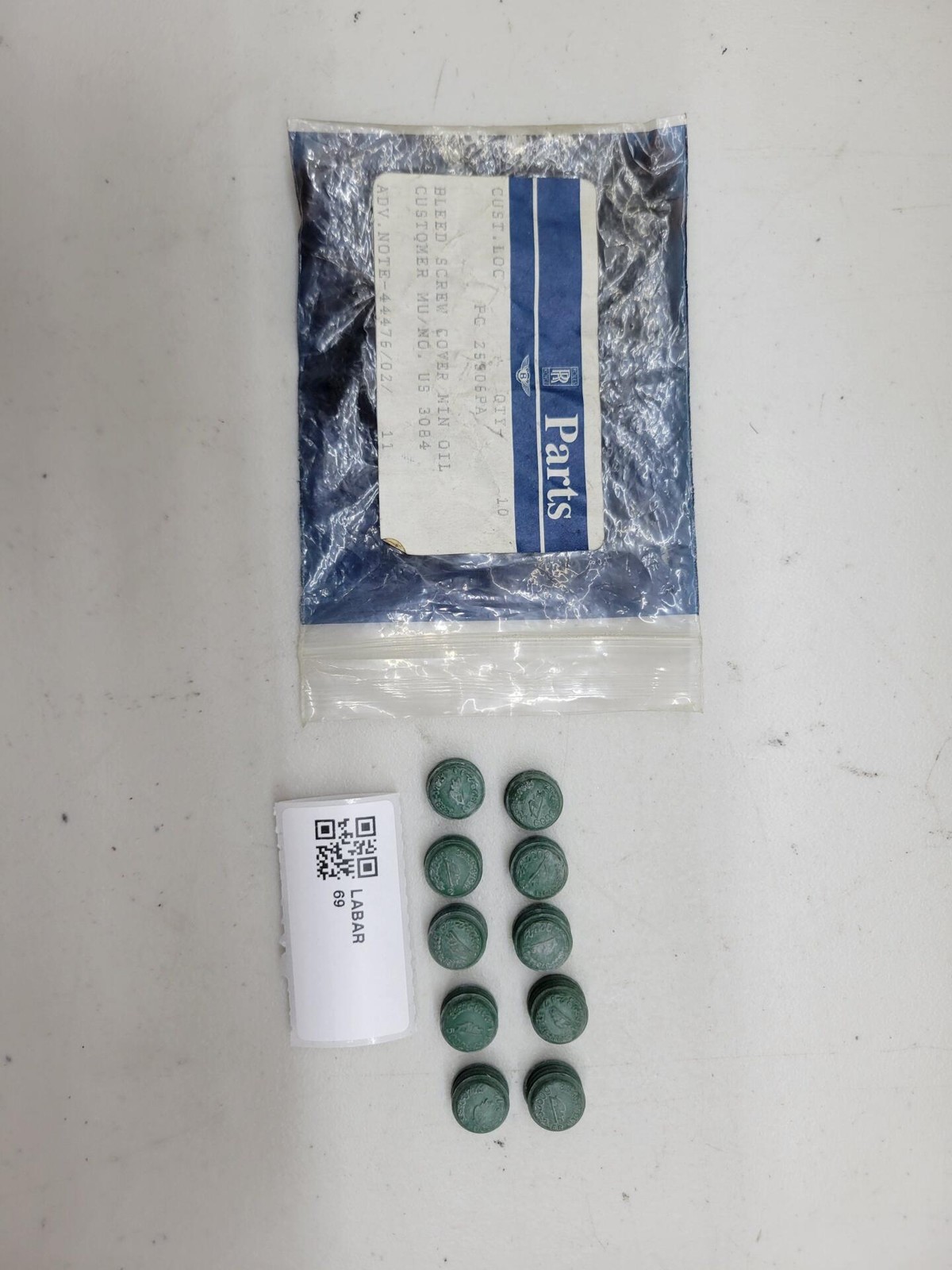 Rolls Royce & Bentley Bleed Screw Cover Min Oil PC25506PA