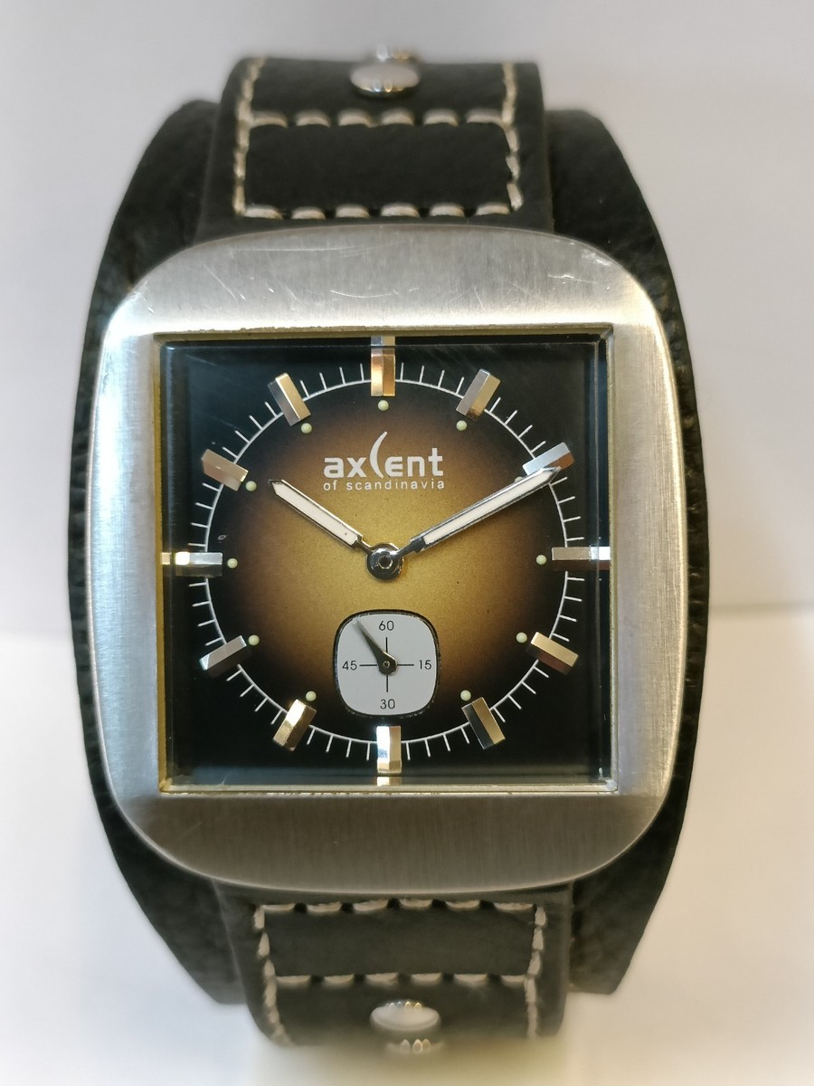 未使用 Axcent of Scandinavia メンズ腕時計 稼働品 AXCENT OF SCANDINAVIA X1000 SUB SECONDS QUARTZ BROWN DIAL MEN'S