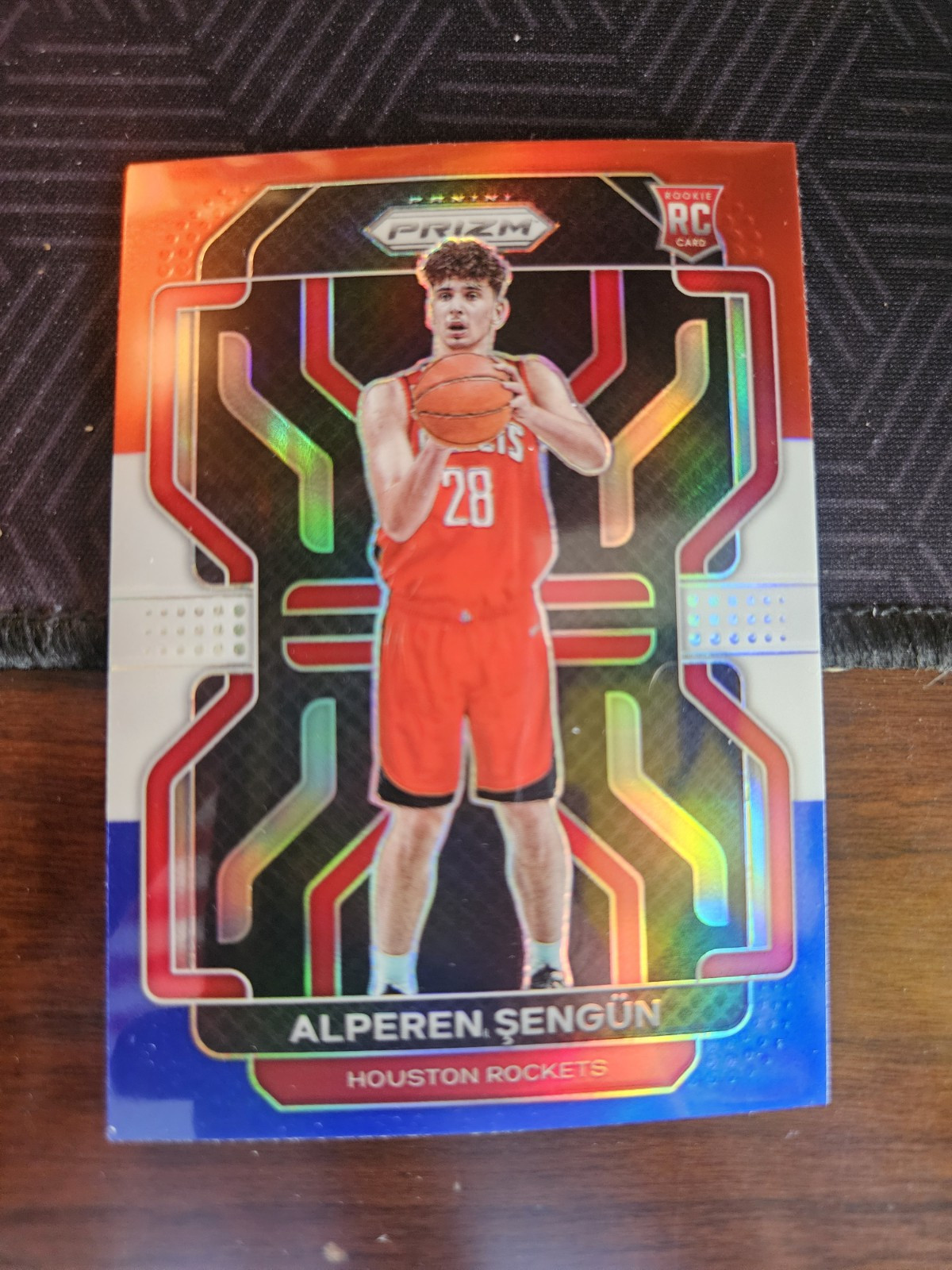 2021-22 Panini Prizm - Purple Wave Prizm #318 Alperen Sengun (RC)