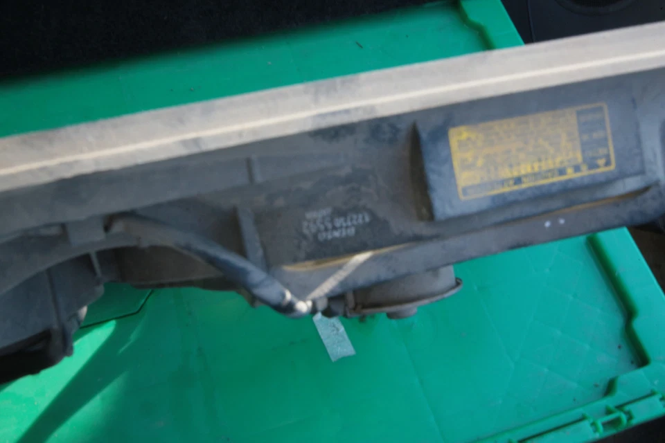 Ventilador de refrigeración radiador Toyota Celica GT GT-S 2000-2001 V1506 Foto 4 de 4