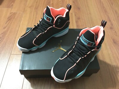 Jordan Jumpman Team II GG 820276 001 Black/Crimson Pulse-White