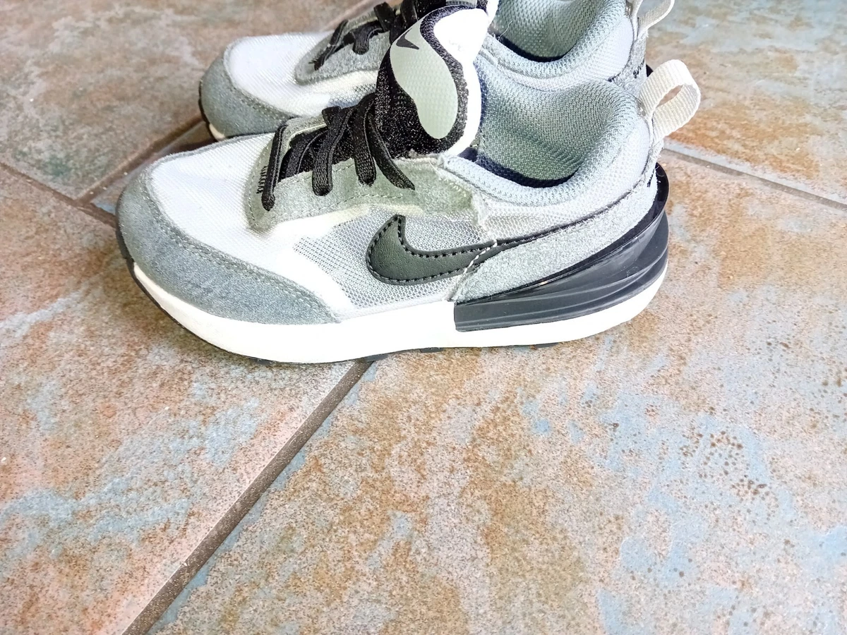 Stylish nike shop trainers