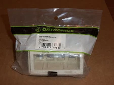 New Ortronics OR-40300630 Trackjack 4 Port Mod Furn. Faceplate Fog White
