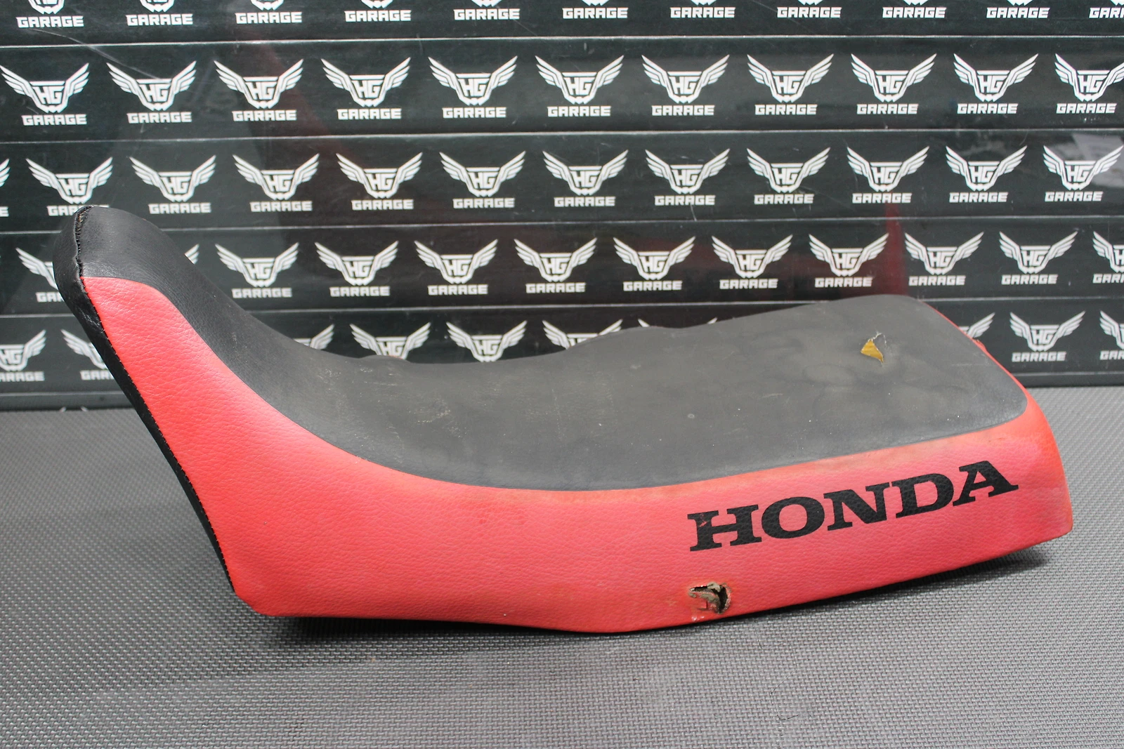 2002 Honda XR200R 93-02 OEM Seat Saddle 77200-KT0-A50ZA