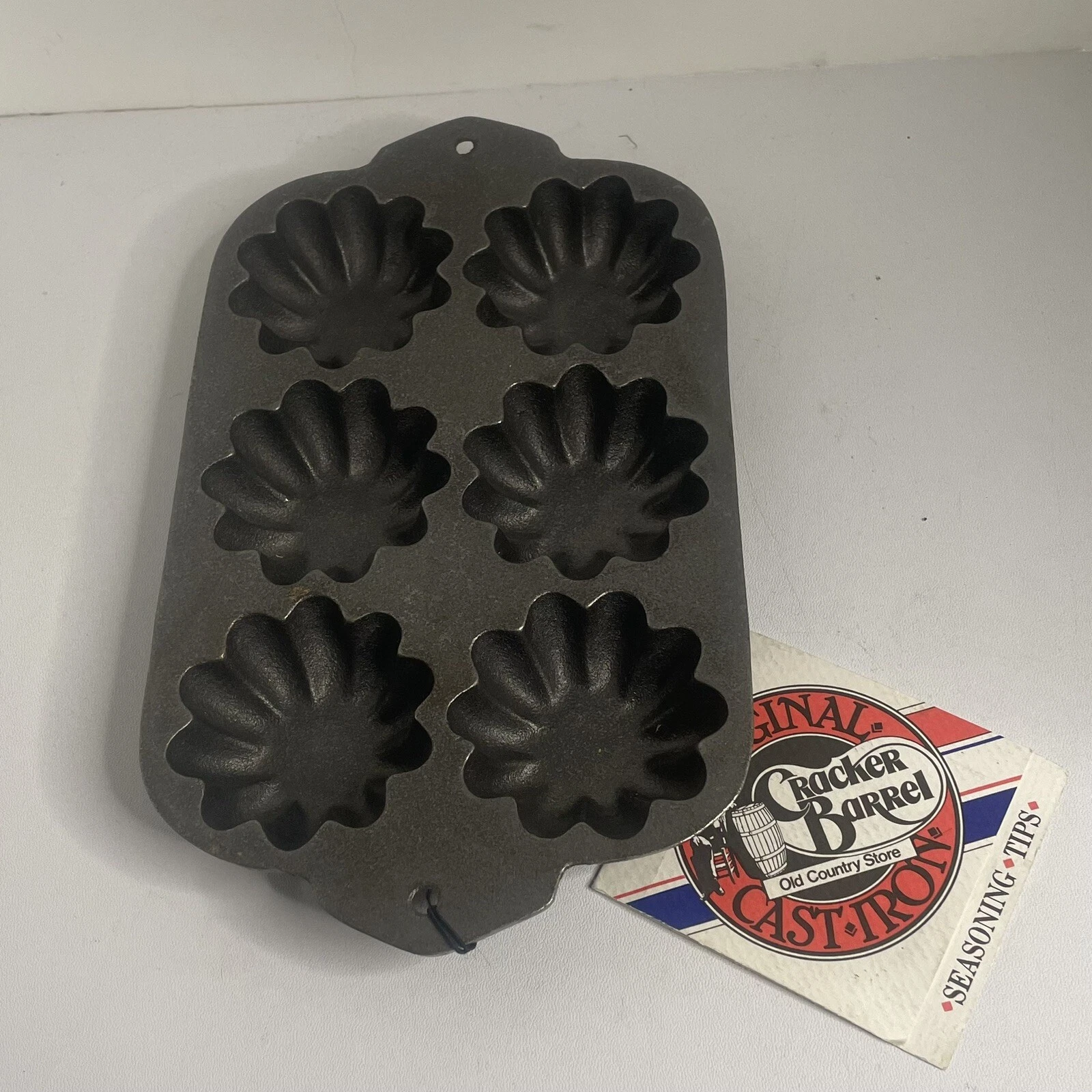 Cast Iron Muffin / Tart Pan Made in USA NEW