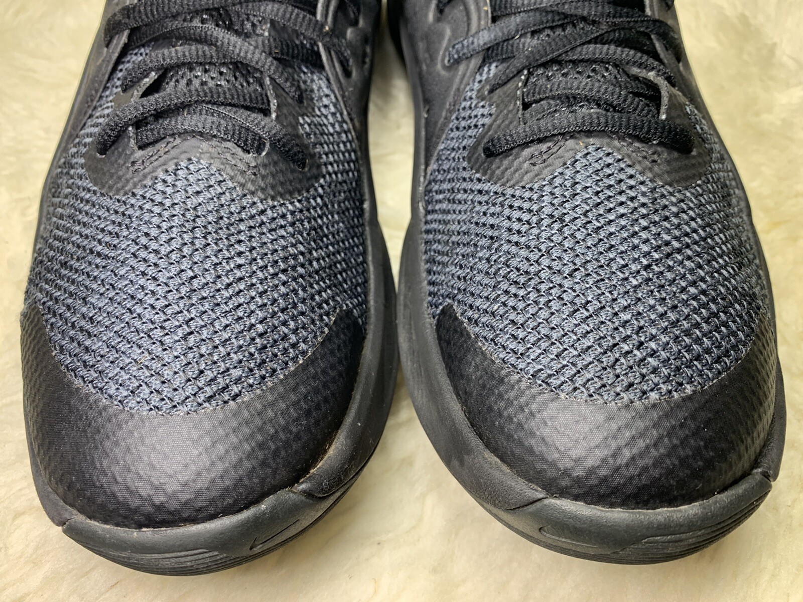 nike nike air versitile iii