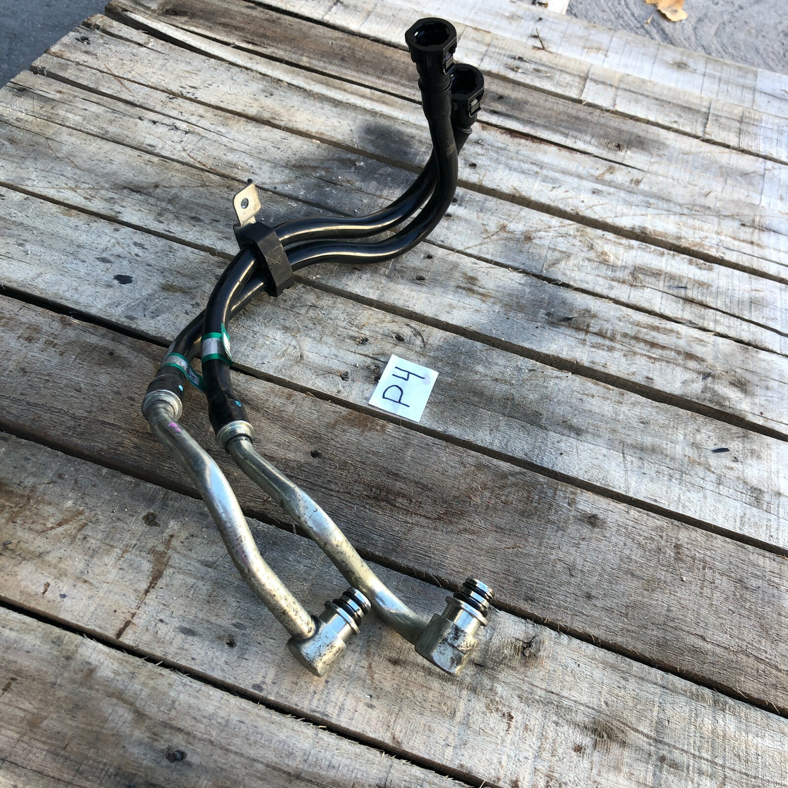 2014 - 2017 Maserati Ghibli 3.0L Transmission Oil Coolant Line Hose OEM