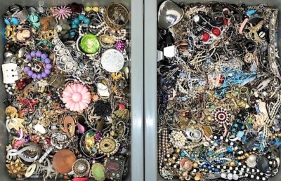 3 + Pound Vintage Modern Jewelry Tangled You Sort Junk & Good Pieces SO MUCH FUN