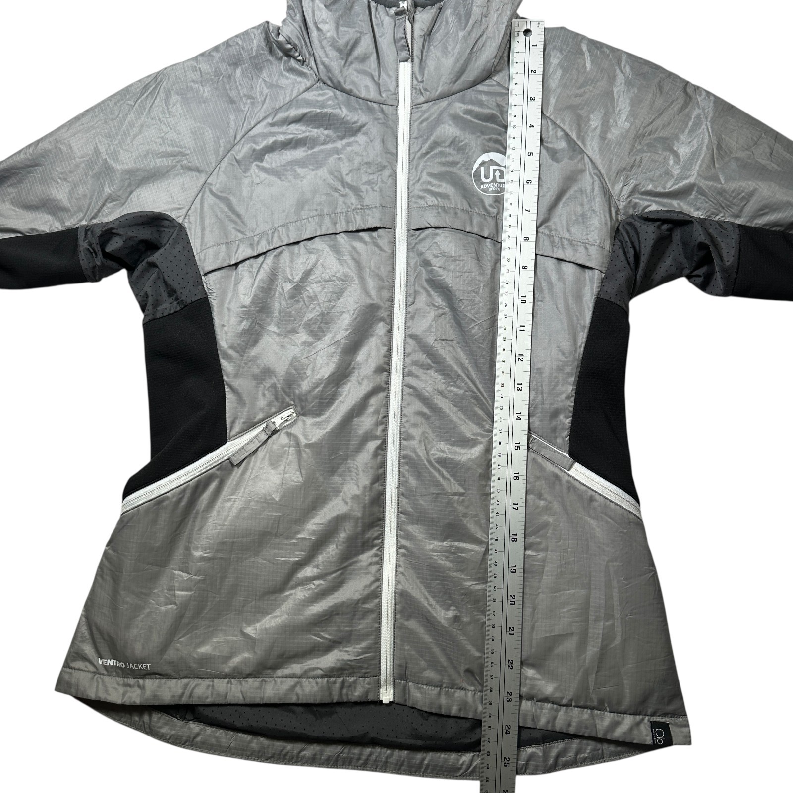 Ultimate Direction Ventro Windshell Jacket Womens… - image 10