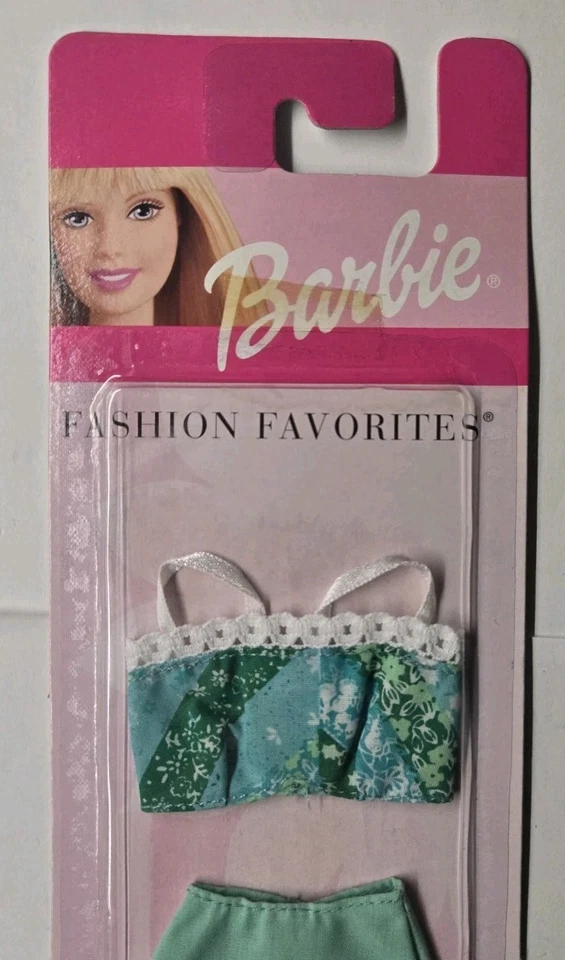 2000 Barbie Fashion Favorites Mattel Teal Skirt Floral Crop Top 68000-72 - Image 3 of 4